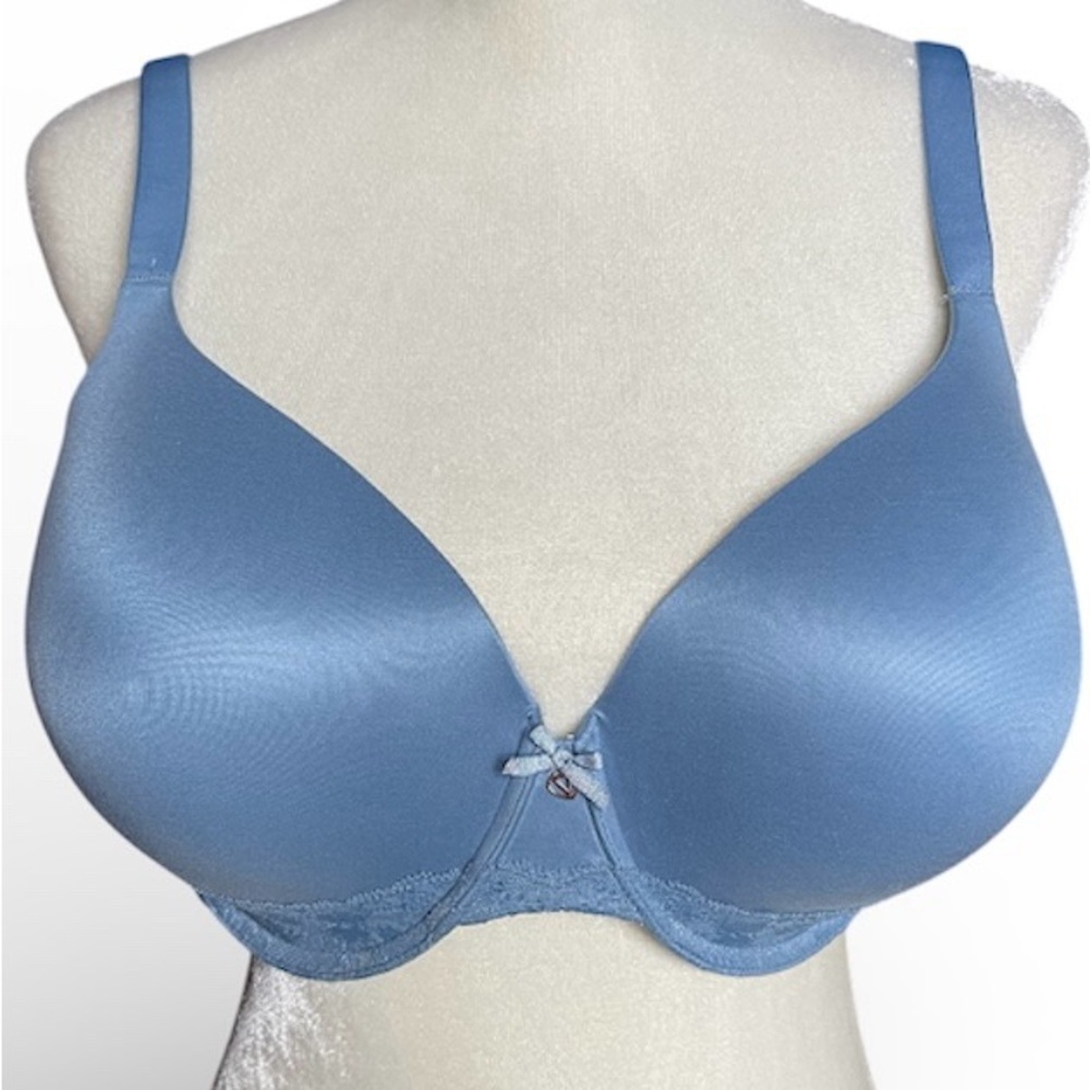 Victoria’s Secret Body by Victoria Bra